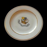 assiette à pain armoiries - cimier